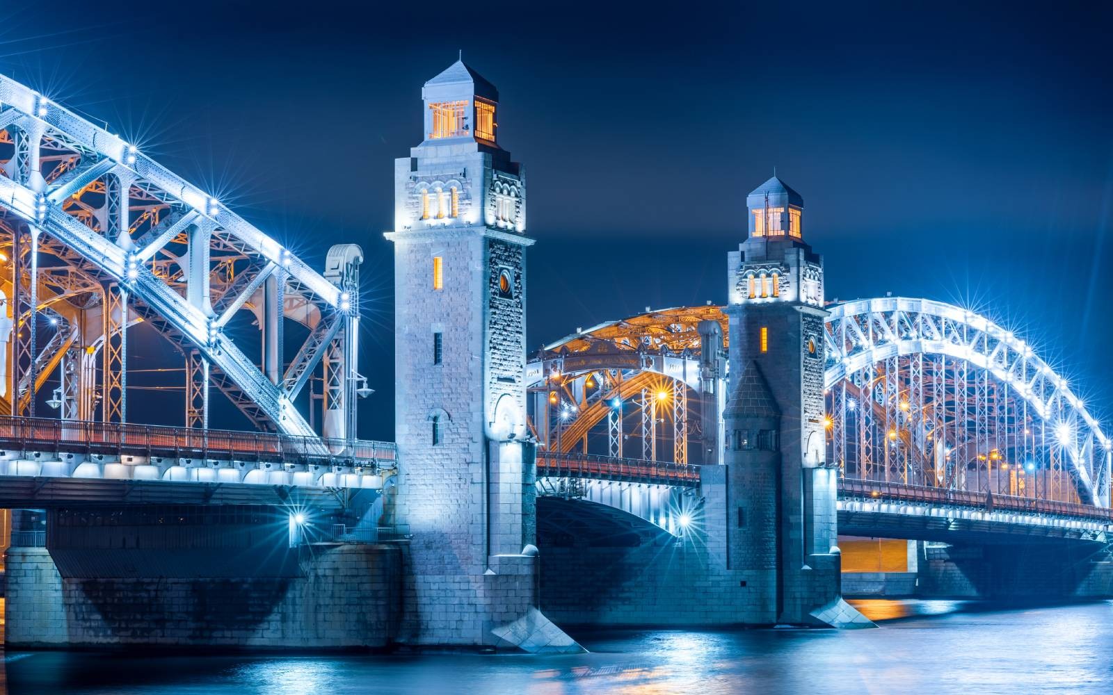 St. Petersburg bridge with lights