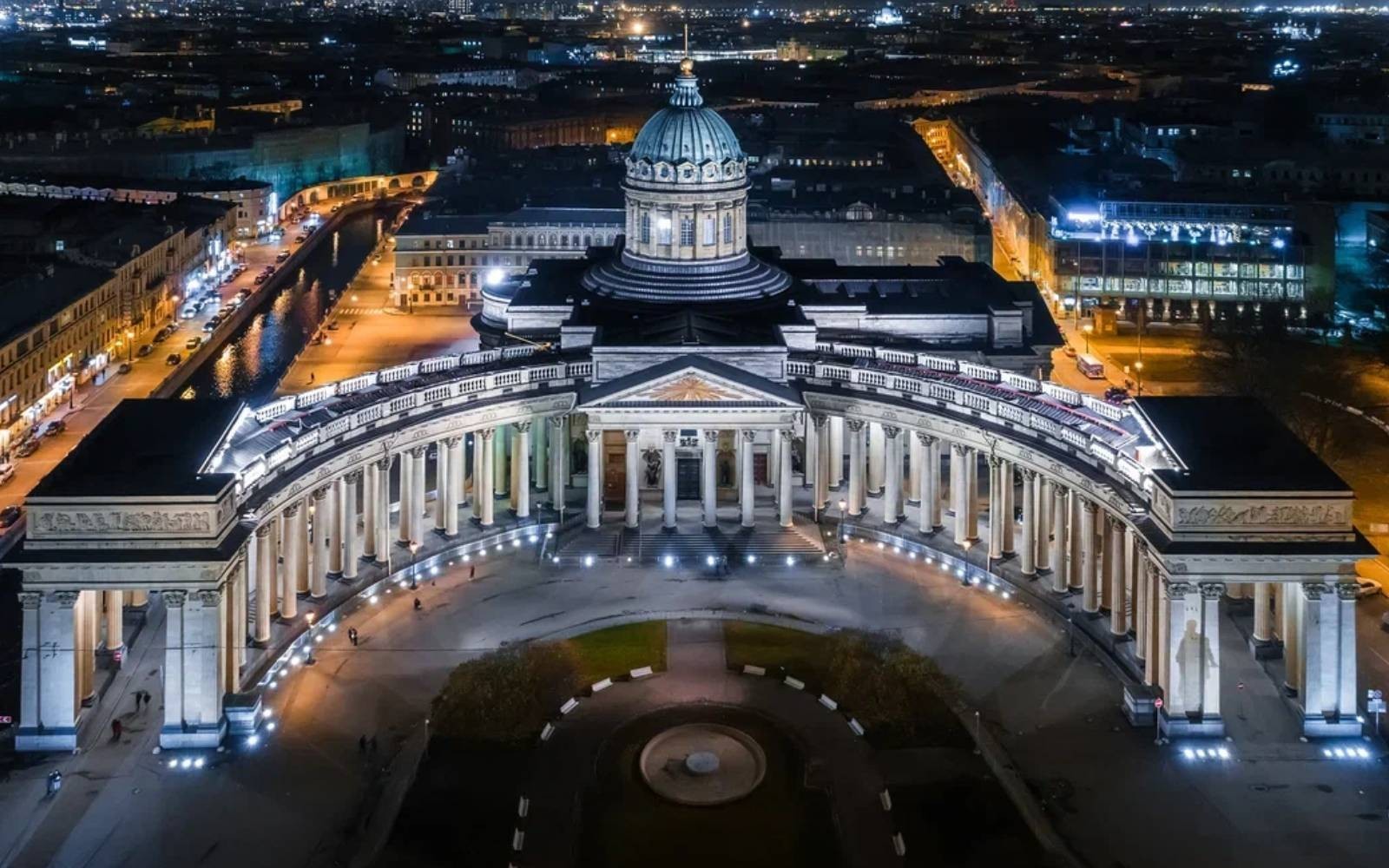 Night Petersburg