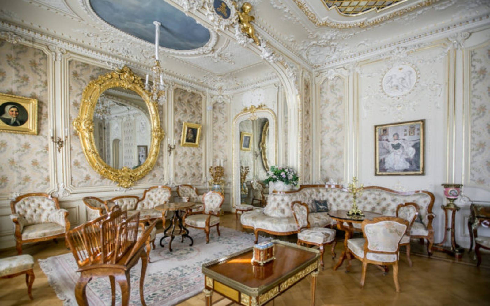Yusupov Palace