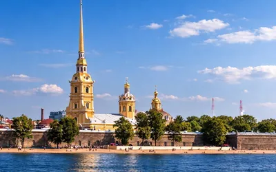 Grand sightseeing tour of St. Petersburg + Peter and Paul Fortress
