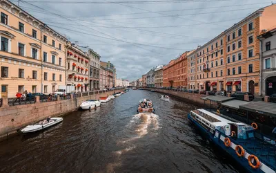 Boat trip along the rivers and canals