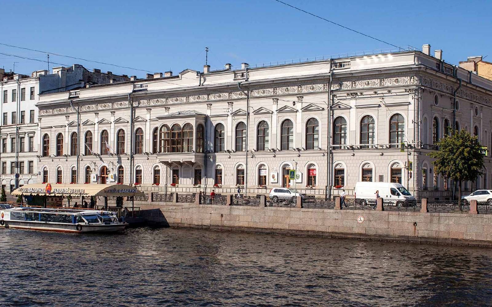 Tour: Petersburg of the Romanovs and the Secret of the Golden Eggs