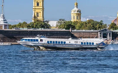 Meteor from St. Petersburg to Kronstadt